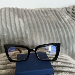 Stylish Black Cat-Eye Glasses